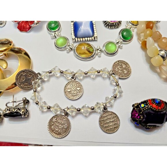 Vintage to Modern Jewelry Lot Brooches Rings Necklaces Bracelets Earrings - Picture 11 of 16
